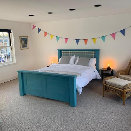 Hill House - Mews Town House, In A Quiet Private Close, In The City Centre Of Inverness. Екстериор снимка