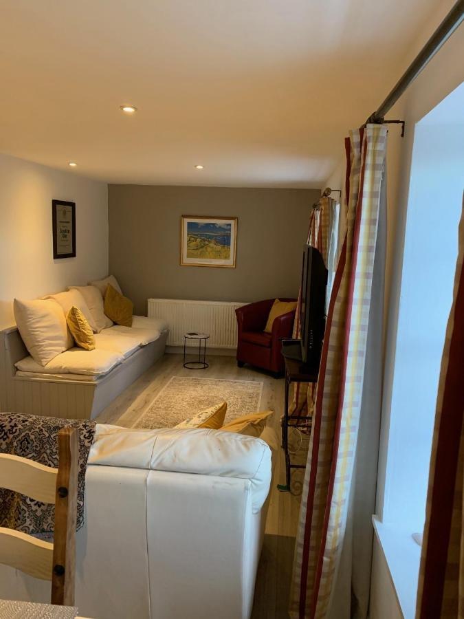Hill House - Mews Town House, In A Quiet Private Close, In The City Centre Of Inverness. Екстериор снимка