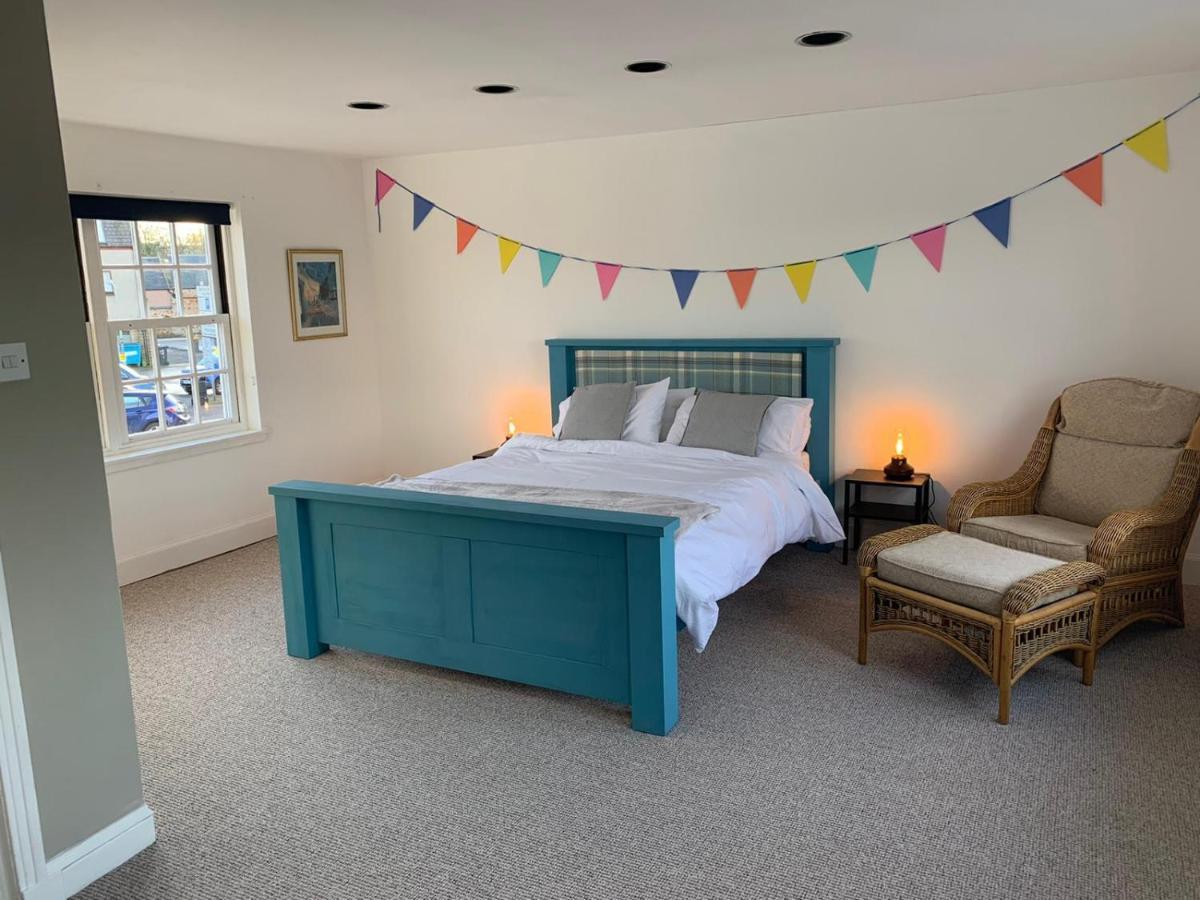 Hill House - Mews Town House, In A Quiet Private Close, In The City Centre Of Inverness. Екстериор снимка